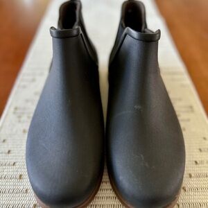 Bogs Black Ankle Rain Boots, W9